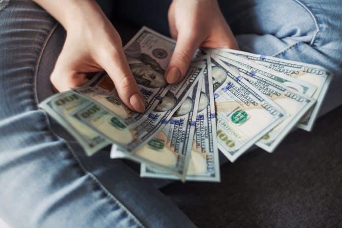 mmake money as a teenager